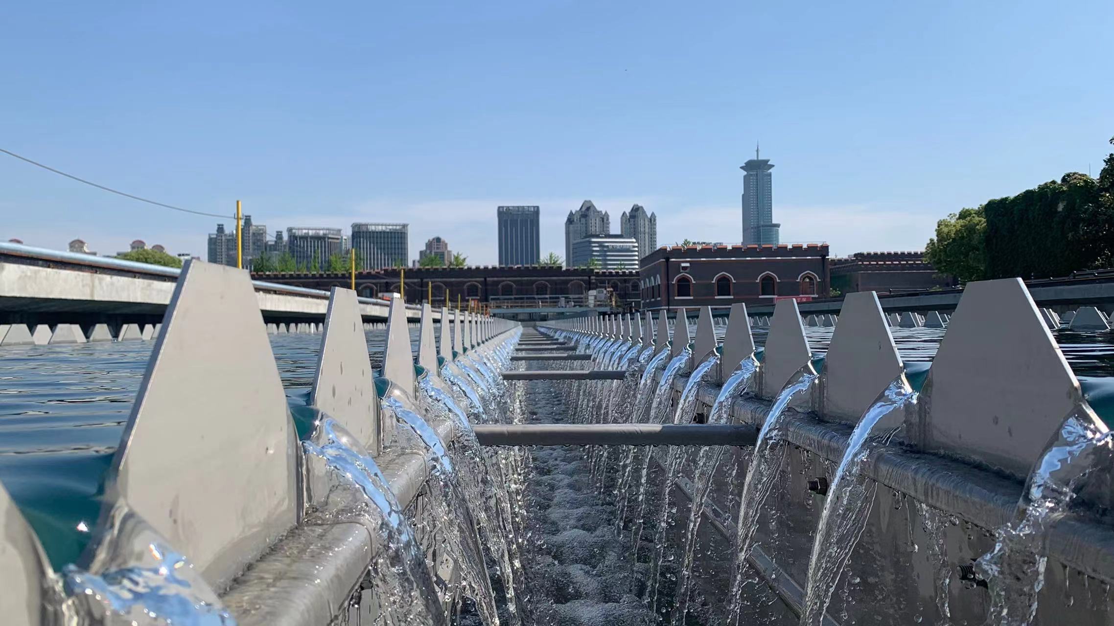 楊樹浦水廠深度處理工程一階段常規(guī)處理系統(tǒng)并網(wǎng)通水